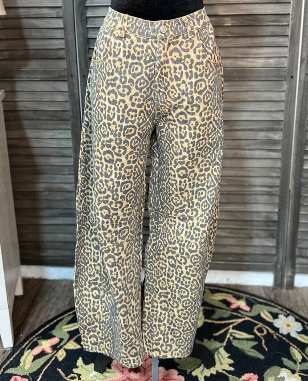 Umgee Leopard Print Cotton Pants S Pull On Elastic Waist Pockets Ankle NWT